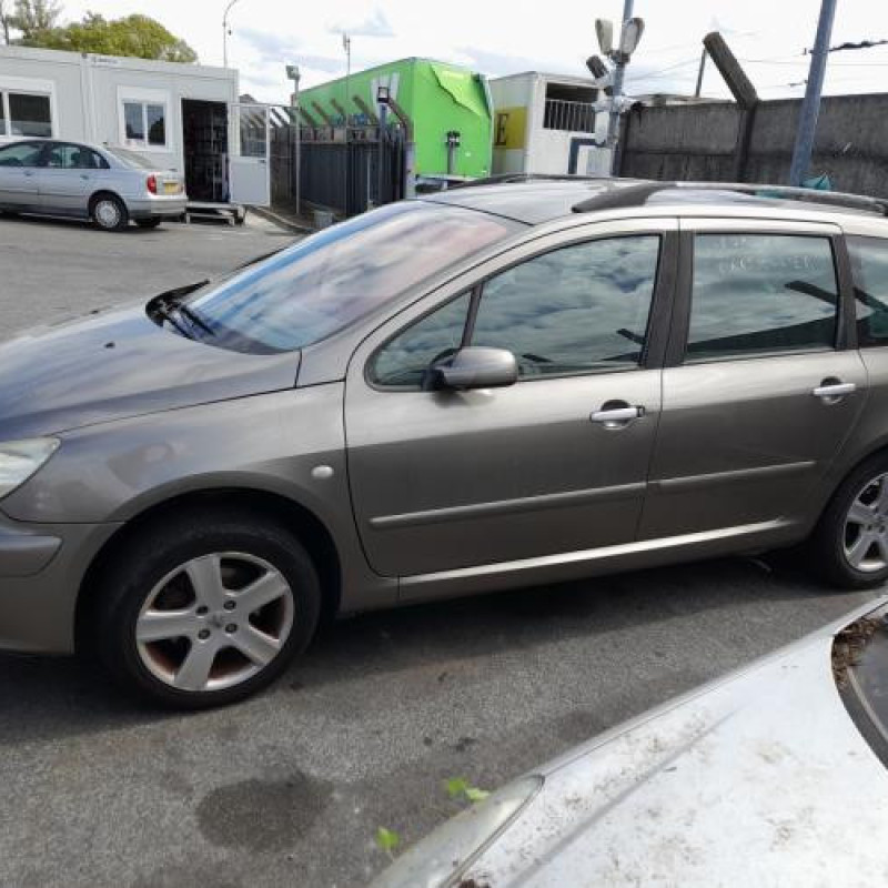 Boitier servitude moteur (BSM) PEUGEOT 307 Photo n°11