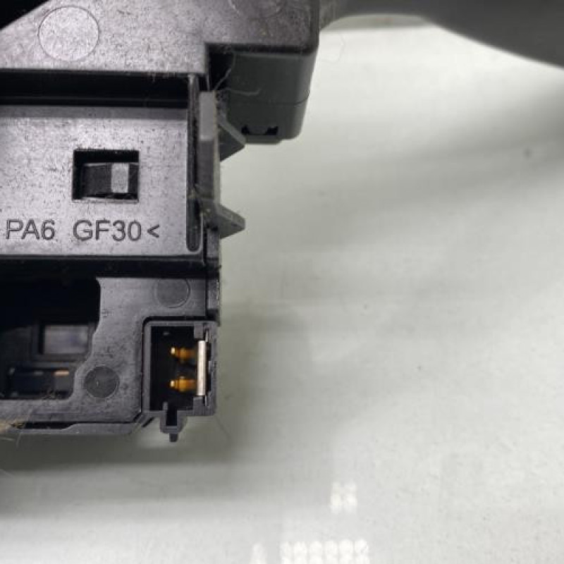 Com (Bloc Contacteur Tournant+Commodo Essuie Glace+Commodo Phare) CITROEN C2 Photo n°8