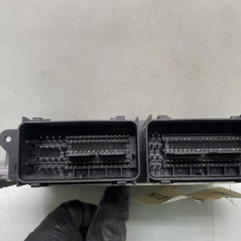 Calculateur moteur FORD C-MAX 2 Photo n°3