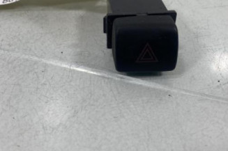 Bouton de warning HYUNDAI SANTA FE 1 Photo n°1