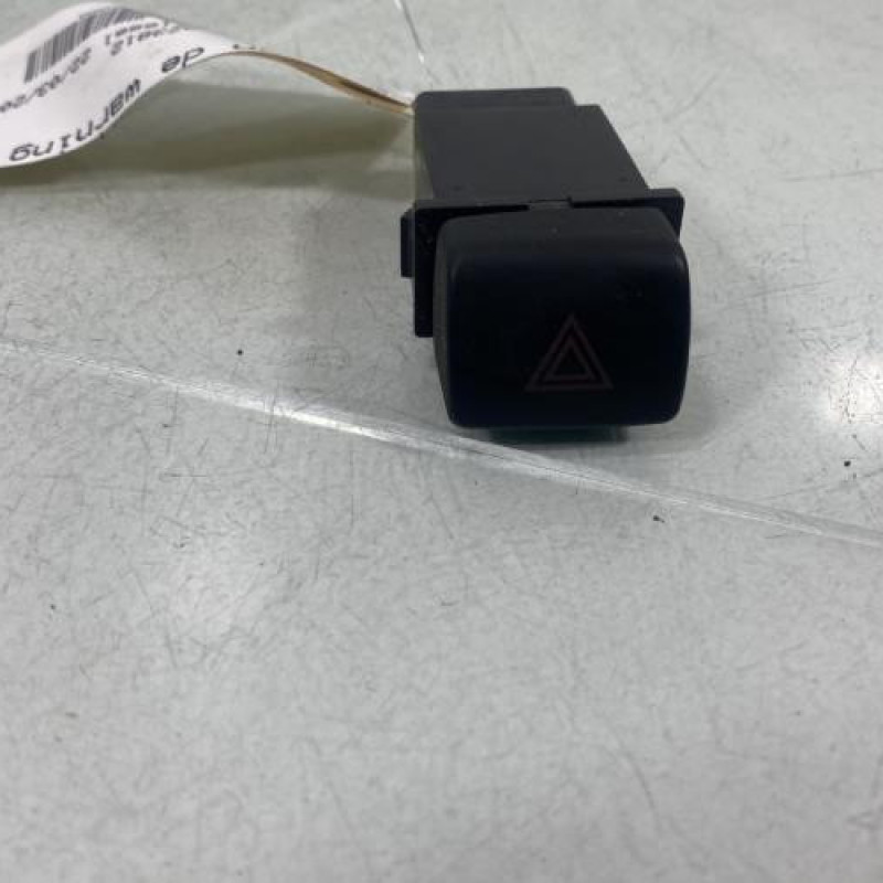 Bouton de warning HYUNDAI SANTA FE 1 Photo n°1