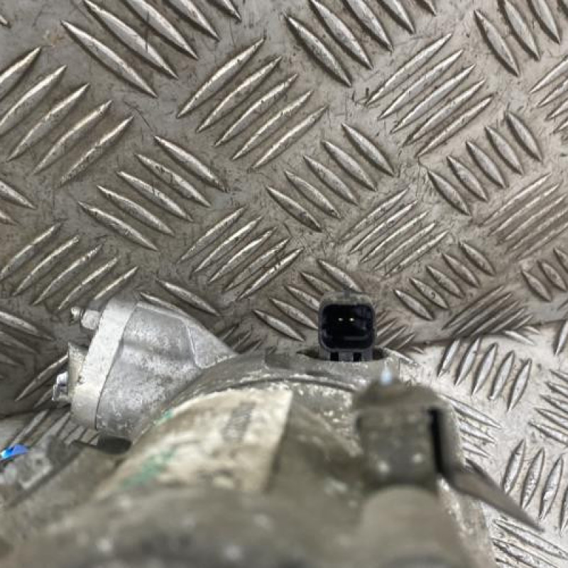 Compresseur clim CITROEN C3 PICASSO Photo n°4