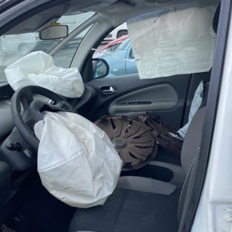 Compresseur clim CITROEN C3 PICASSO Photo n°11