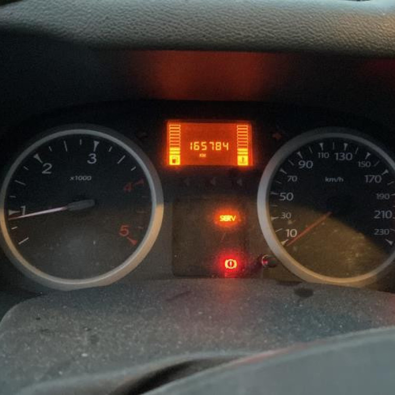 Bloc ABS (freins anti-blocage) RENAULT CLIO 2 CAMPUS Photo n°18