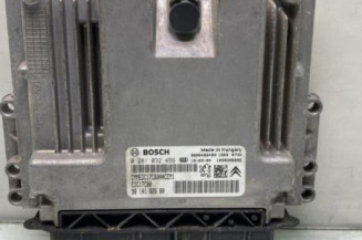 Calculateur moteur PEUGEOT 208 1 Photo n°1