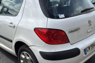 Boitier servitude moteur (BSM) PEUGEOT 307