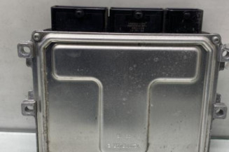 Calculateur moteur RENAULT CLIO 4