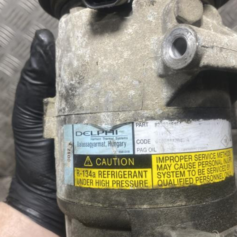 Compresseur clim RENAULT SCENIC 2 Photo n°4