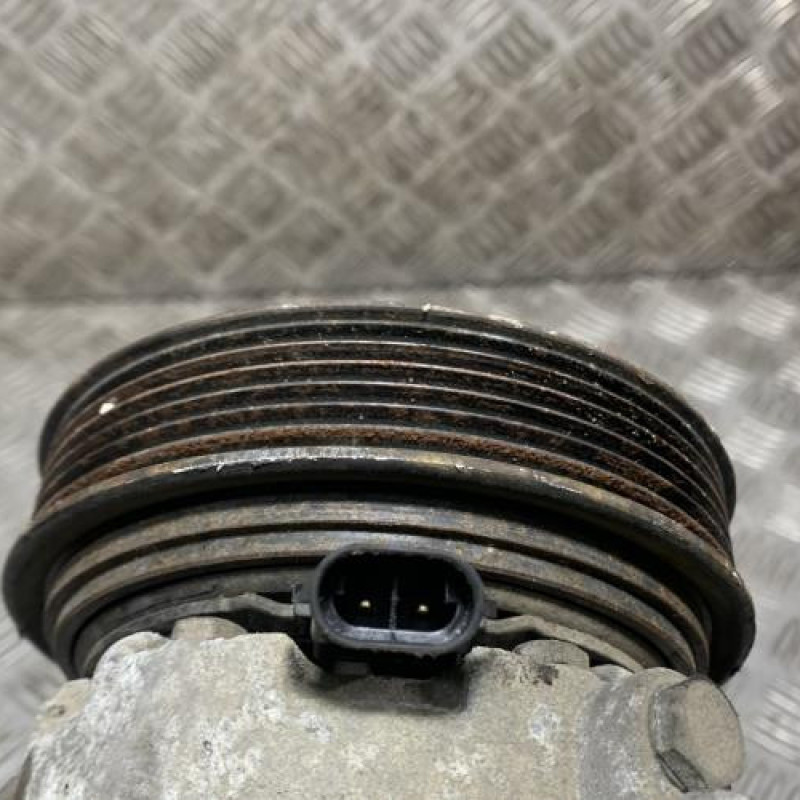 Compresseur clim RENAULT SCENIC 2 Photo n°5