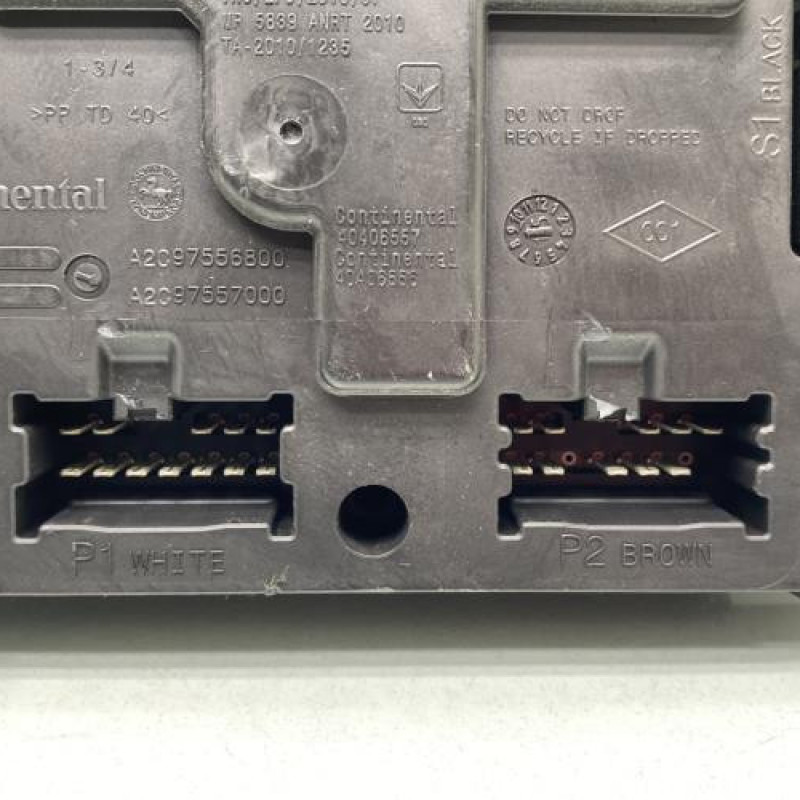 Boitier UCH RENAULT CLIO 4 Photo n°4