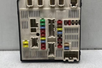 Boitier USM  RENAULT LAGUNA 3 Photo n°1