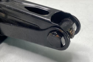 Cric RENAULT LAGUNA 3