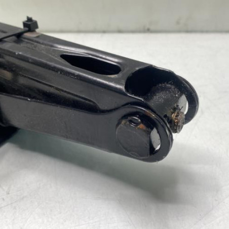 Cric RENAULT LAGUNA 3