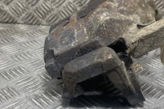 Etrier avant droit (freinage) RENAULT LAGUNA 3