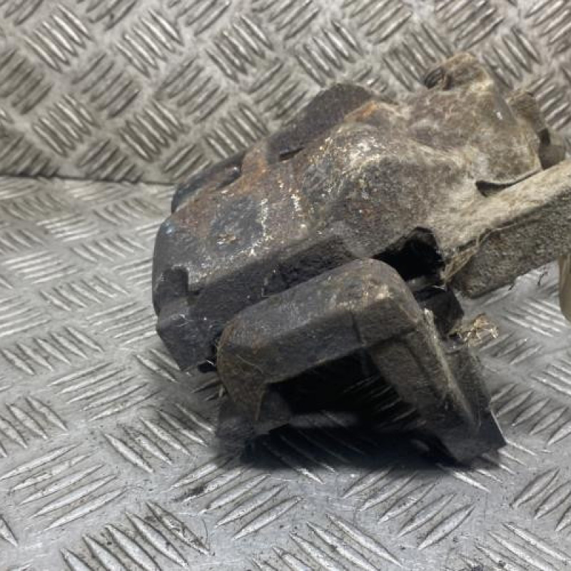 Etrier avant droit (freinage) RENAULT LAGUNA 3 Photo n°5