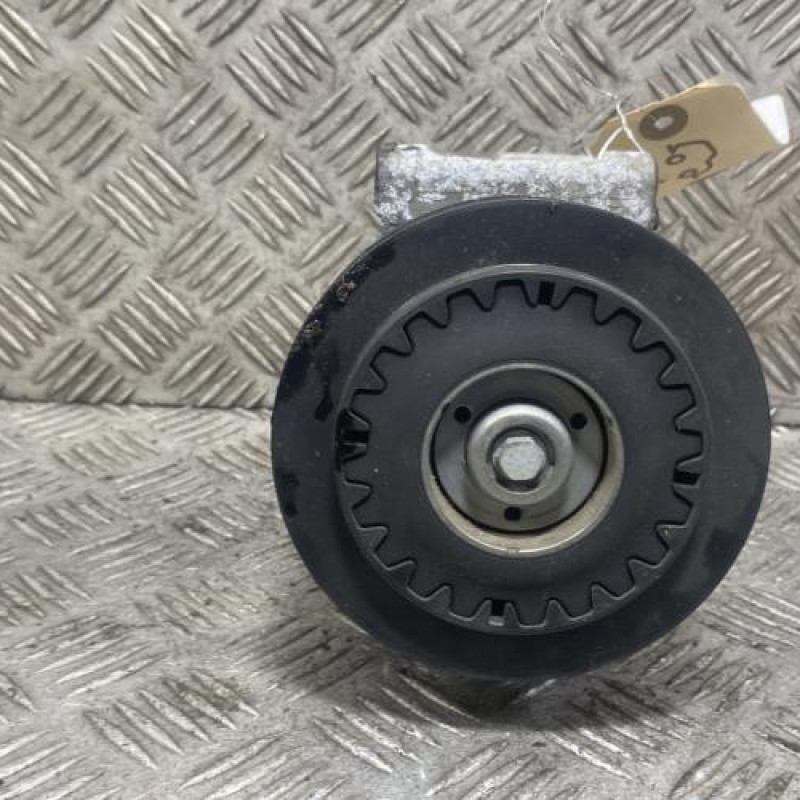 Compresseur clim PEUGEOT 308 2 Photo n°1