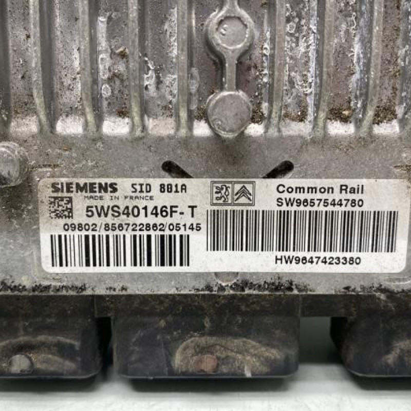 Calculateur moteur PEUGEOT PARTNER 1 Photo n°2