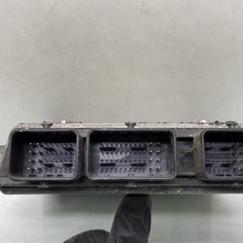 Calculateur moteur PEUGEOT PARTNER 1 Photo n°3