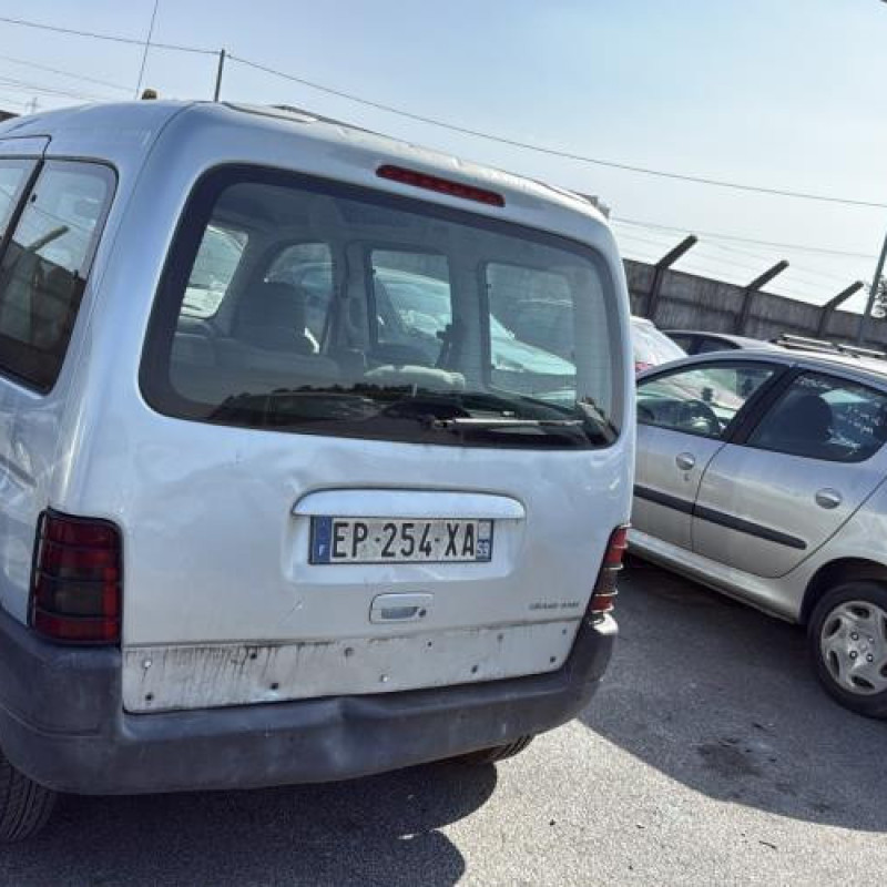 Calculateur moteur PEUGEOT PARTNER 1 Photo n°9