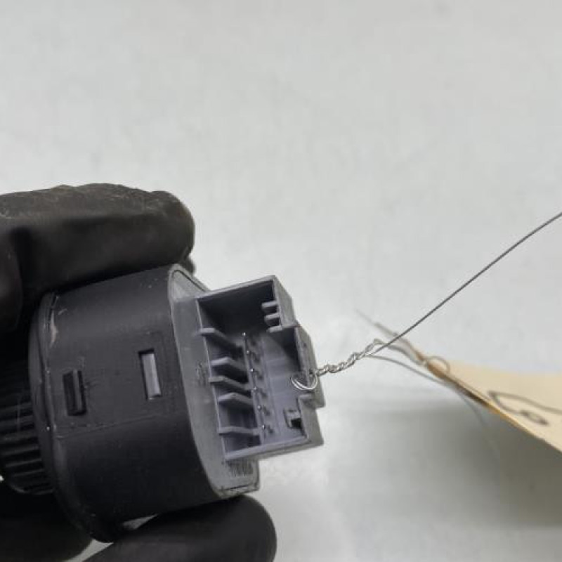 Commande retroviseurs VOLKSWAGEN GOLF 5 Photo n°4