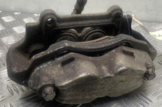 Etrier avant gauche (freinage) MERCEDES CLASSE CLS 219 Photo n°1