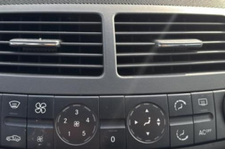 Bloc ABS (freins anti-blocage) MERCEDES CLASSE E 211