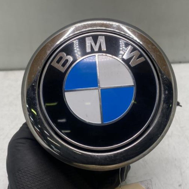 Bouton de coffre BMW SERIE 1 F20 Photo n°1