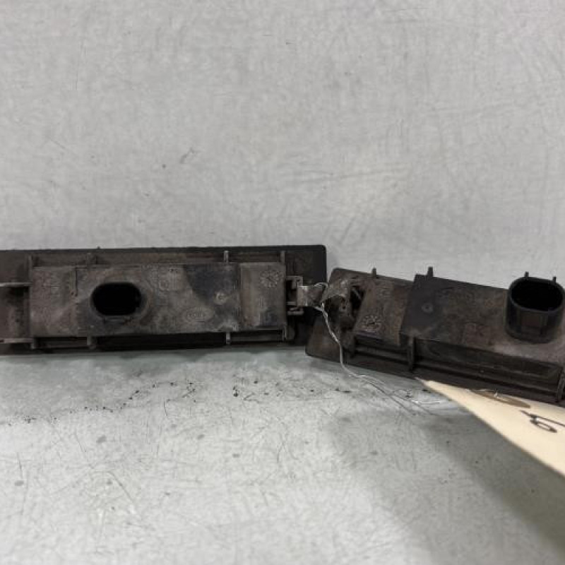 Eclairage de plaque BMW SERIE 1 F20 Photo n°3