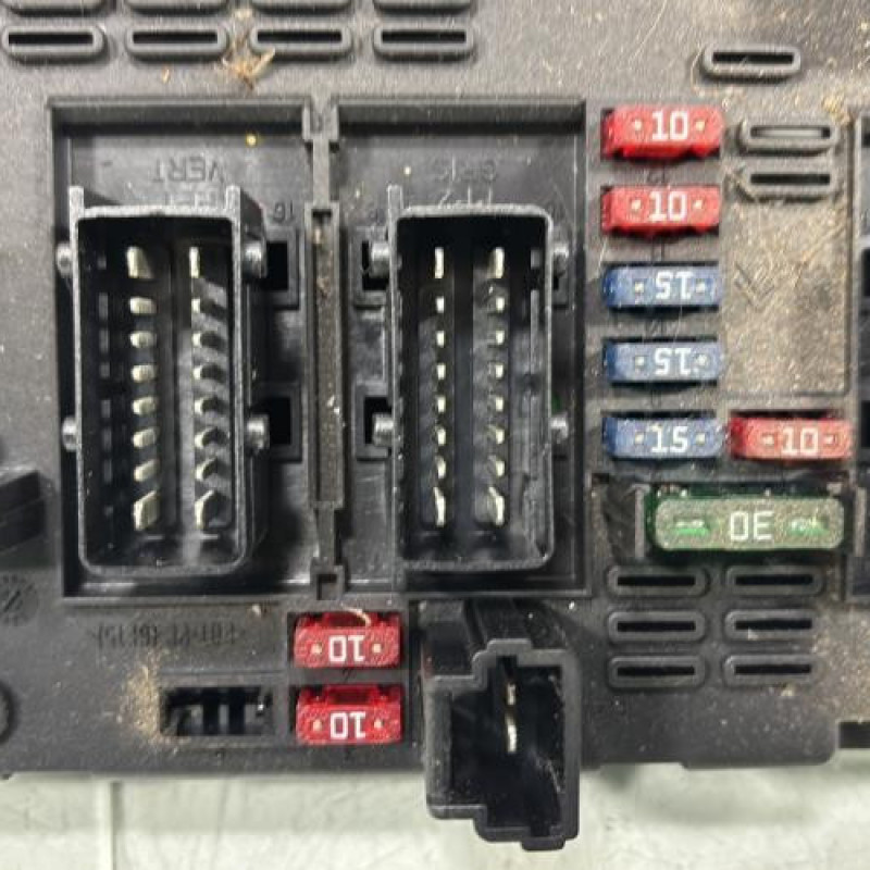 Boitier servitude moteur (BSM) PEUGEOT 206 Photo n°3