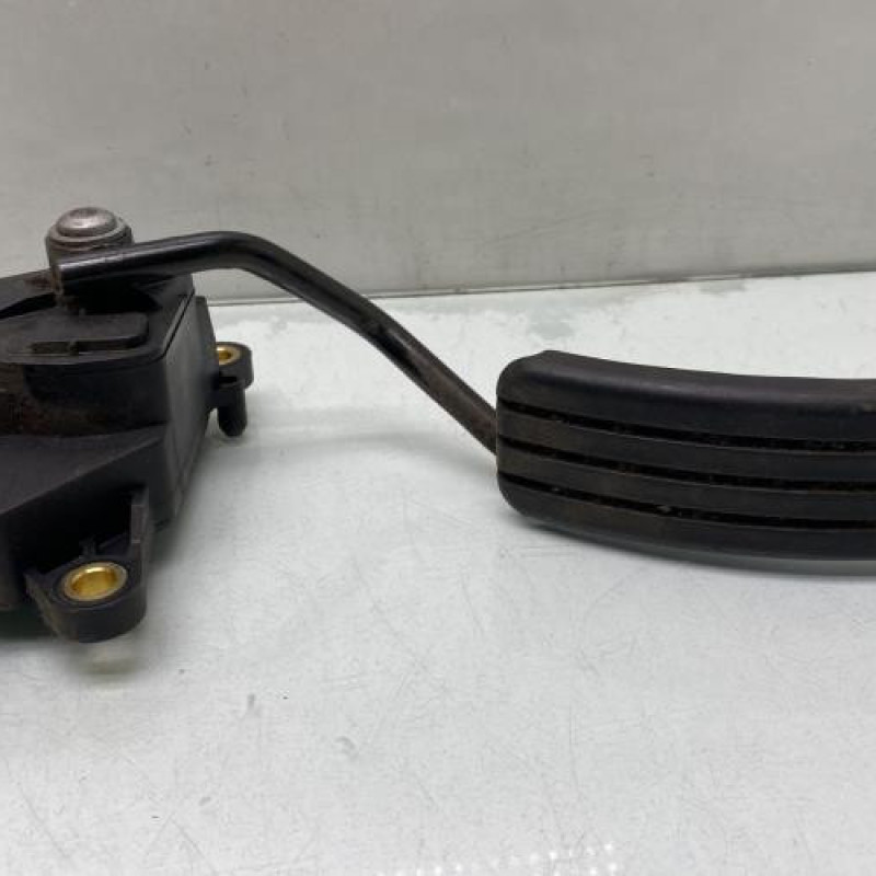 Pedale d'accelerateur RENAULT MEGANE 2 Photo n°1