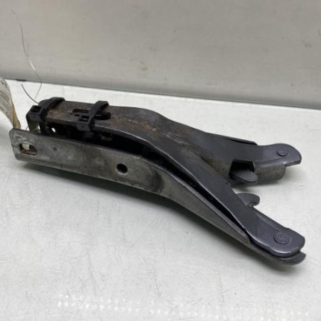 Charniere de capot PEUGEOT 206