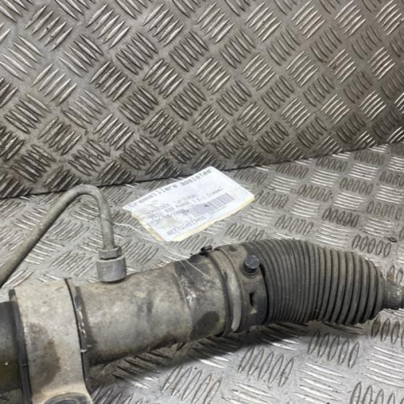 Cremaillere assistee MERCEDES VITO 639 Photo n°8