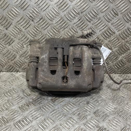 Etrier avant droit (freinage) MERCEDES VITO 639