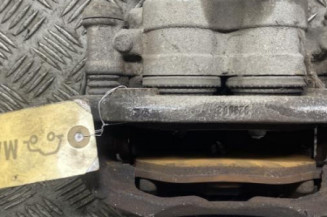 Etrier avant droit (freinage) MERCEDES VITO 639