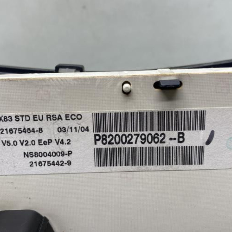 Compteur RENAULT TRAFIC 2 Photo n°3