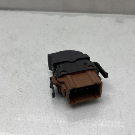 Interrupteur de leve vitre avant droit RENAULT TRAFIC 2