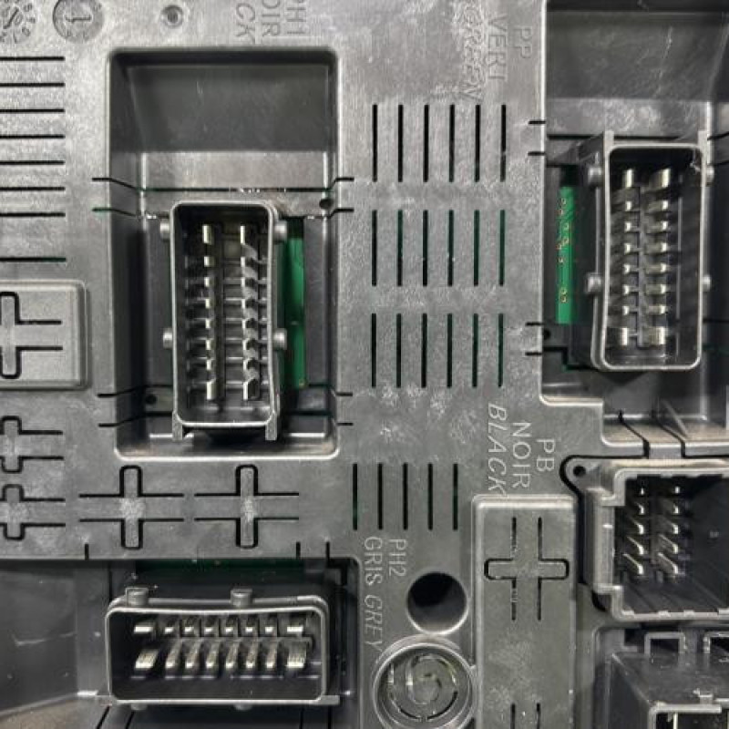 Boitier BSI CITROEN C4 1 Photo n°4