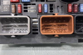 Boitier servitude moteur (BSM) CITROEN C4 1