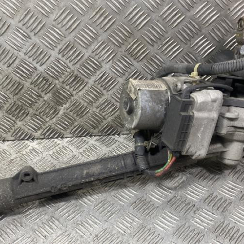 Cremaillere assistee PEUGEOT 2008 1 Photo n°3