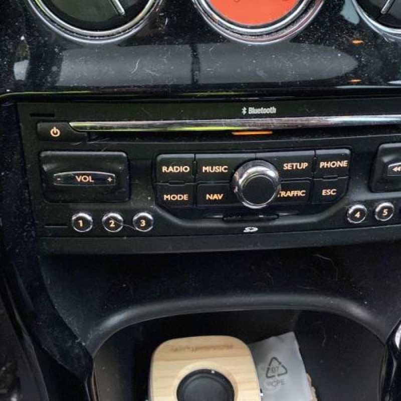 Bloc ABS (freins anti-blocage) CITROEN C3 2 Photo n°17