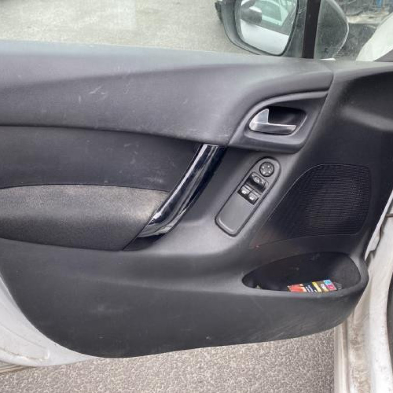 Boitier servitude moteur (BSM) CITROEN C3 2 Photo n°13