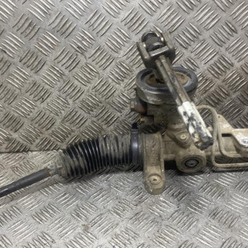 Cremaillere assistee VOLKSWAGEN GOLF 4 Photo n°3