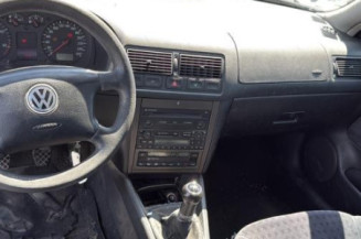 Etrier arriere gauche (freinage) VOLKSWAGEN GOLF 4