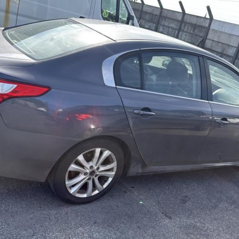 Cremaillere assistee RENAULT LATITUDE Photo n°13