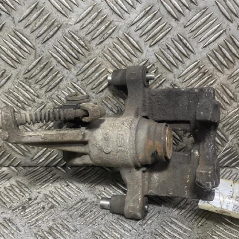 Etrier arriere droit (freinage) RENAULT LATITUDE Photo n°5