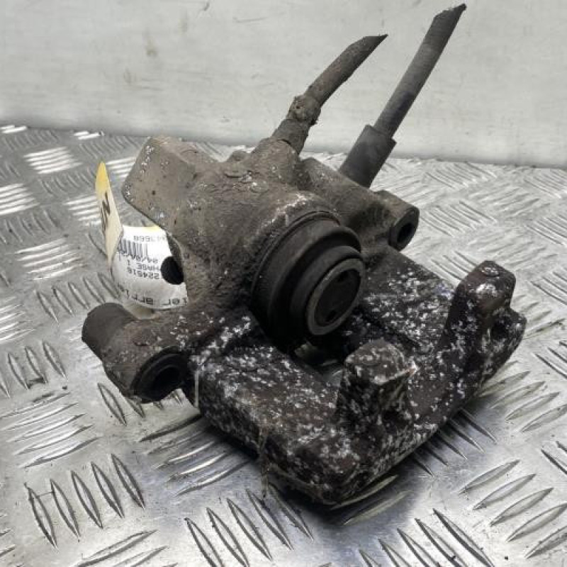 Etrier arriere gauche (freinage) FORD FOCUS 3 Photo n°1