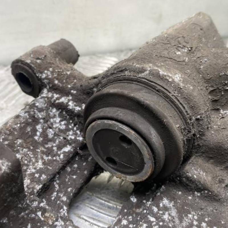 Etrier arriere gauche (freinage) FORD FOCUS 3 Photo n°3