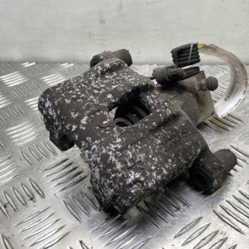 Etrier arriere gauche (freinage) FORD FOCUS 3 Photo n°4