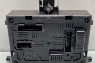 Boitier UCH RENAULT CLIO 3 Photo n°1