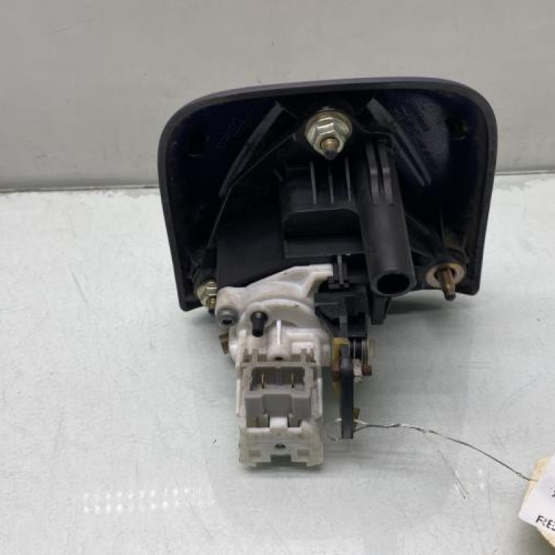 Bouton de coffre RENAULT CLIO 2 Photo n°2